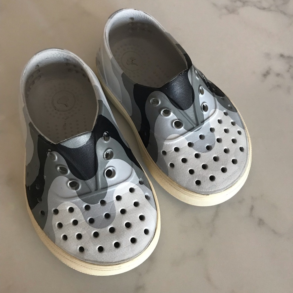 Native Miller Black & Grey Water Shoes.